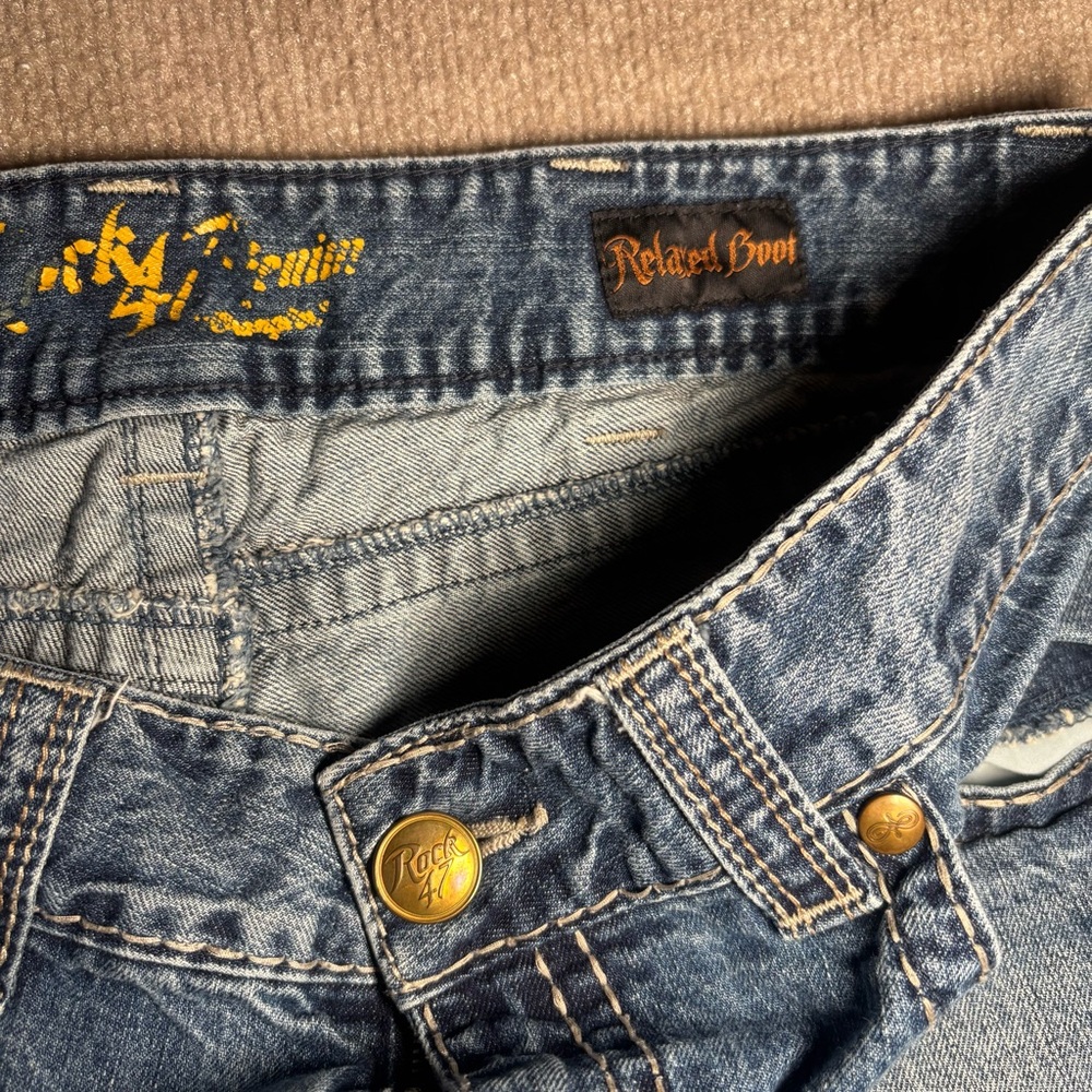 Wrangler Rock 47 Relaxed Boot Cut Jeans 36x32 Thick Stitch Denim - Picture 3 of 9